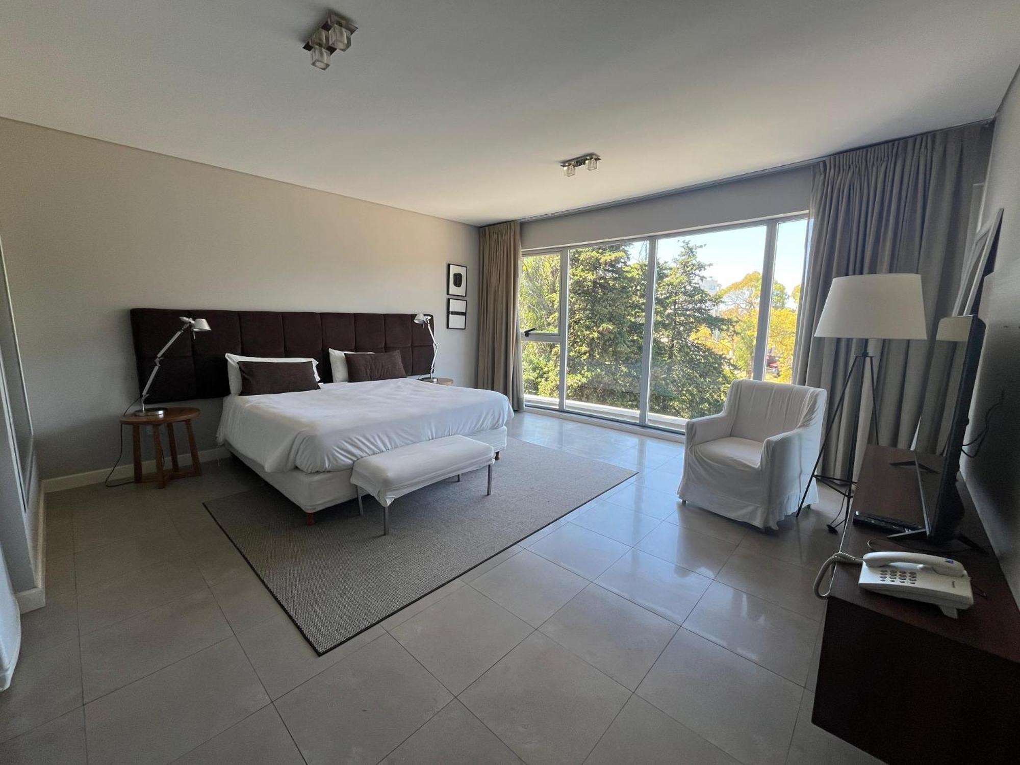 Hotel Zentiva ปีนามาร์ ภายนอก รูปภาพ