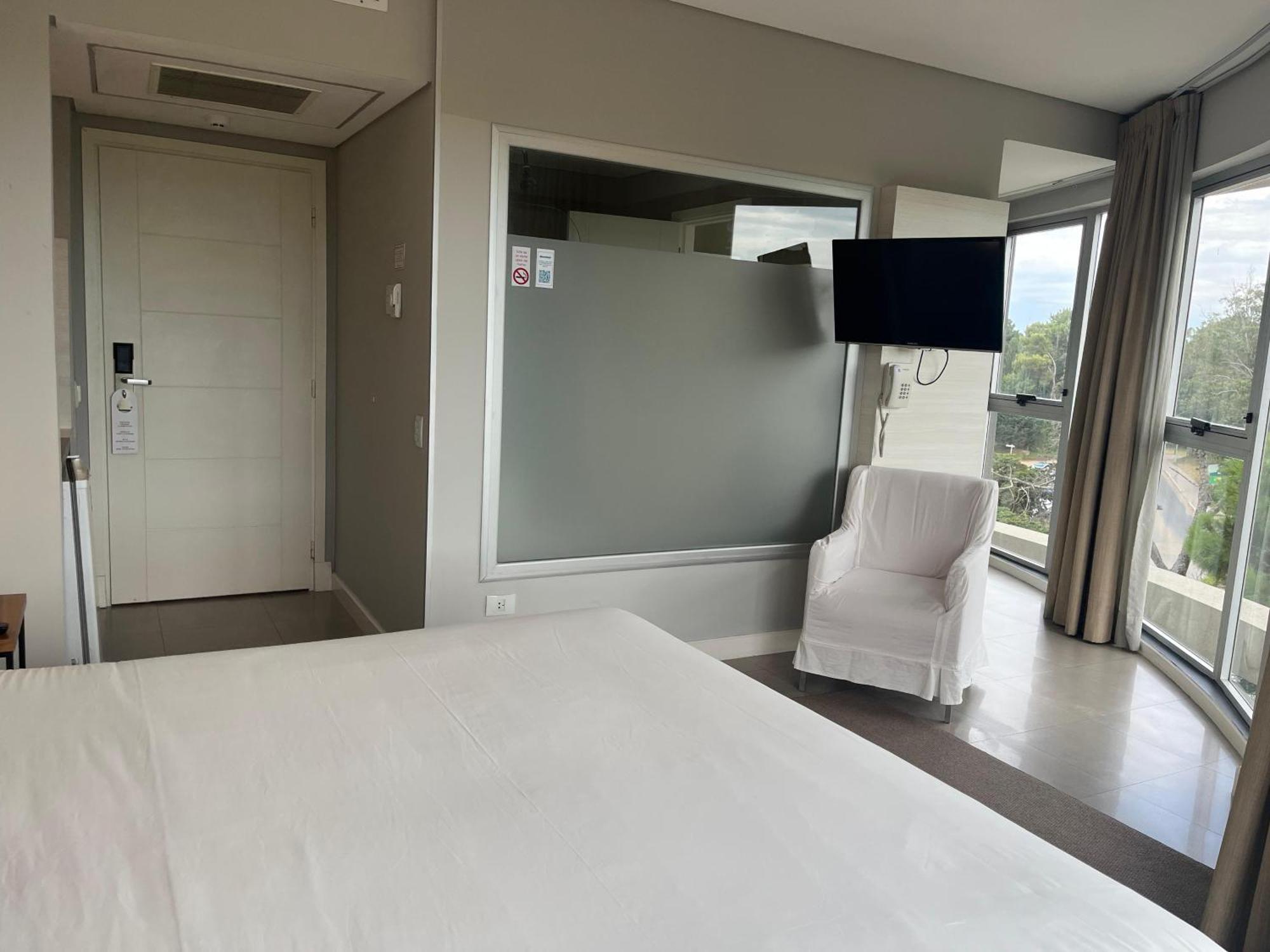 Hotel Zentiva ปีนามาร์ ภายนอก รูปภาพ