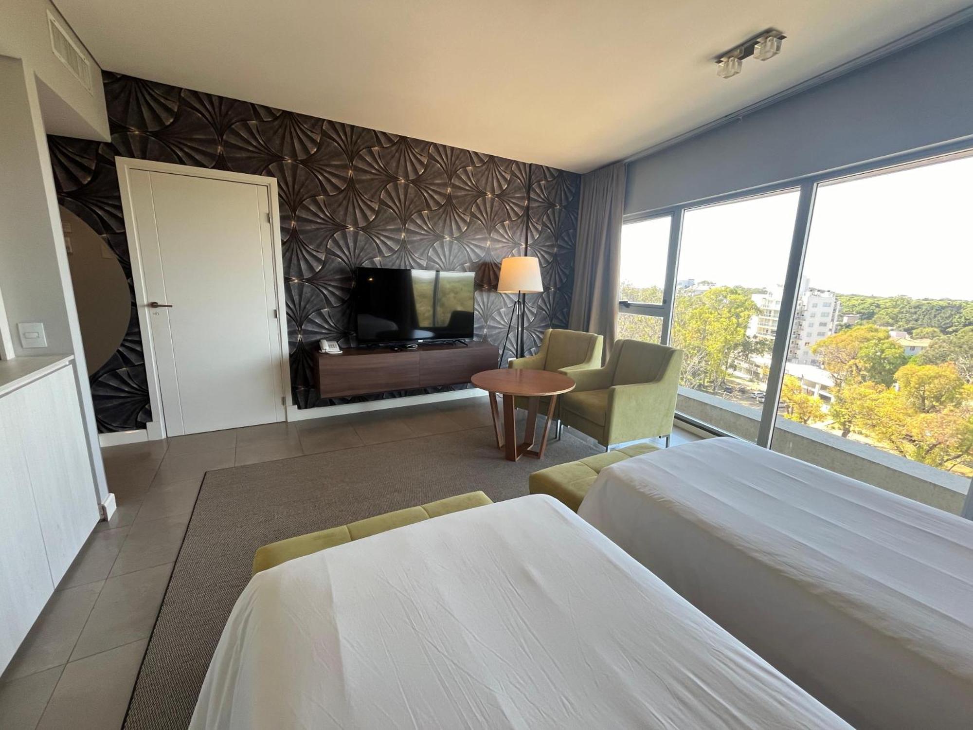 Hotel Zentiva ปีนามาร์ ภายนอก รูปภาพ